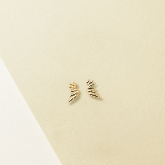 Wing studs