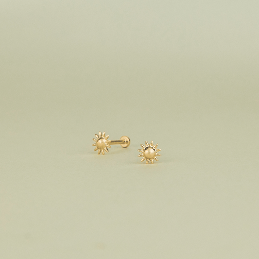Sunflower stud